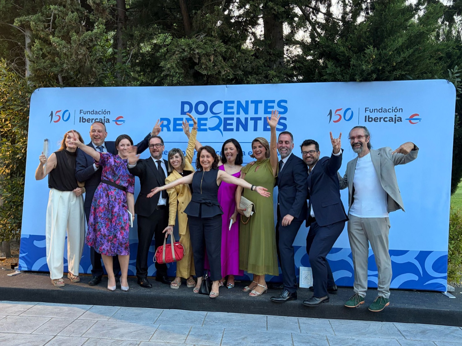 Los premiados celebran ante el photocall