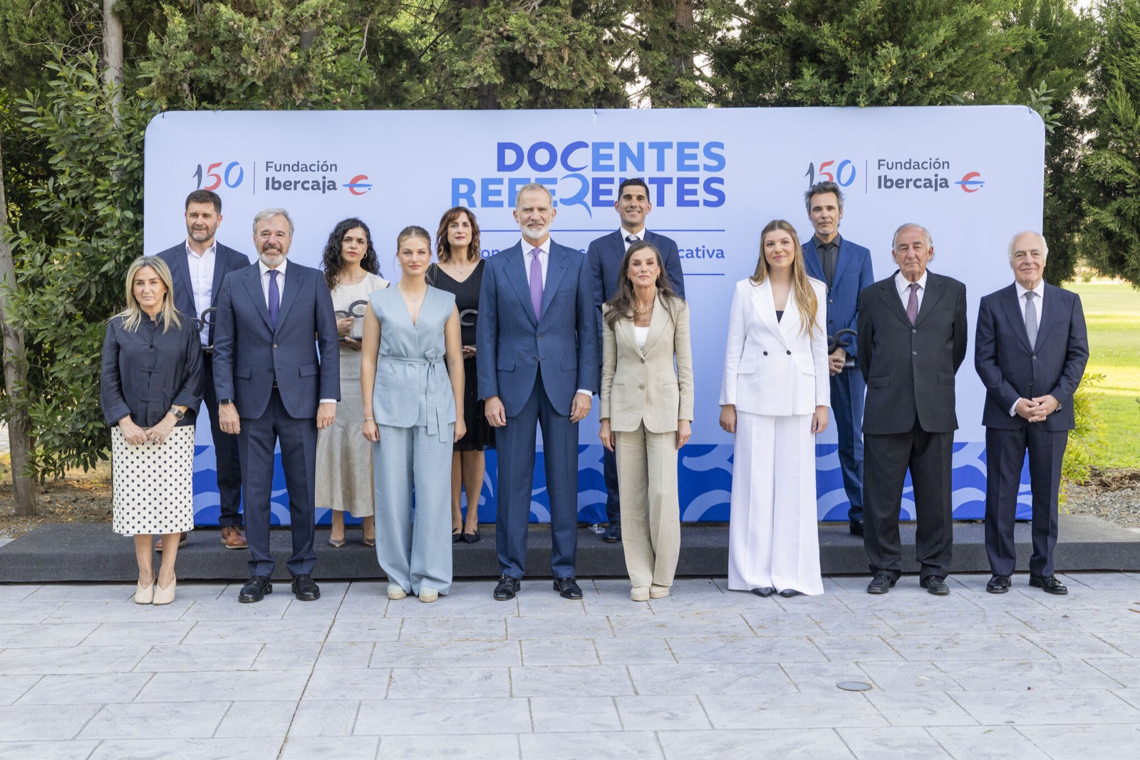 Foto oficial con la Familia Real y los premiados